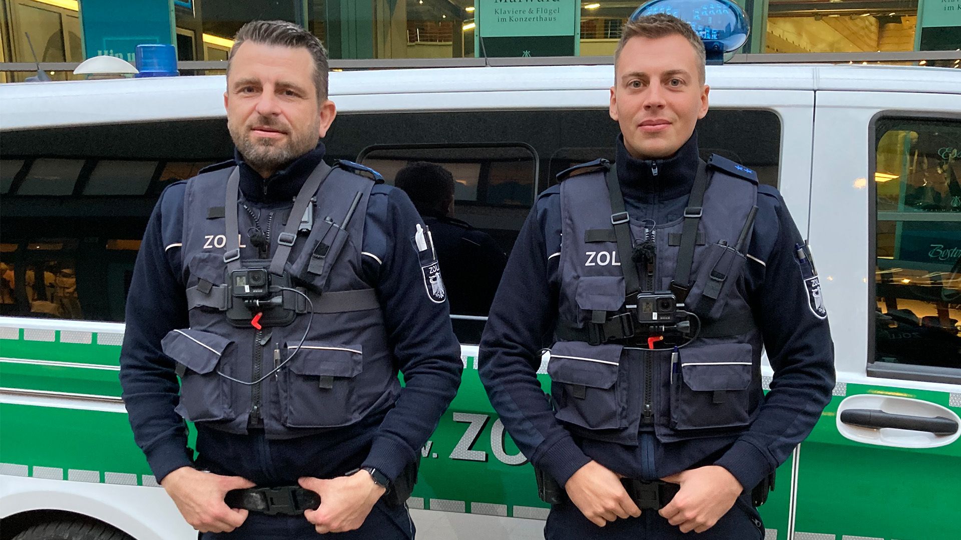 Thema u.a.: Hauptzollamt Dortmund - Festnahme im Restaurant