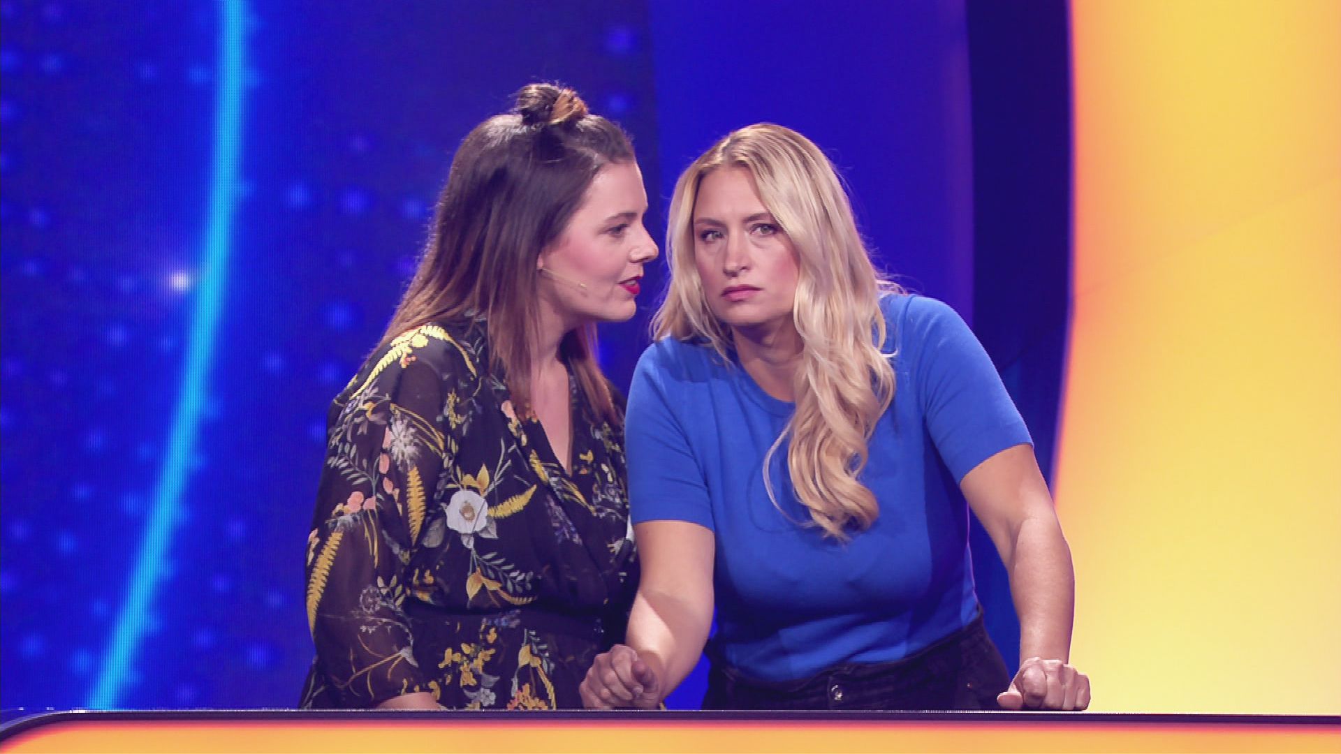 Tobias & Annina vs. Gini & Sabine