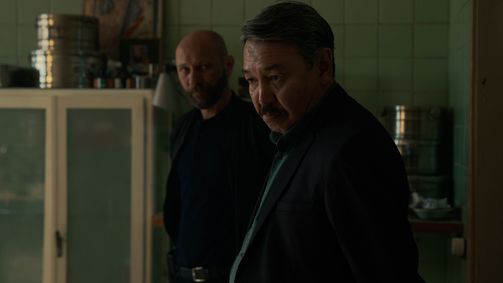 Infiniti Infiniti Folge 3: Erster Blitz