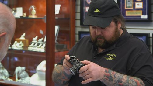 Pawn Stars - Die Drei vom Pfandhaus Pawn Stars - Die Drei vom Pfandhaus Folge 33: Blitzlichtgewitter