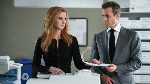 SUITS SUITS 08 Folge 3: Versprechen, nichts als Versprechen