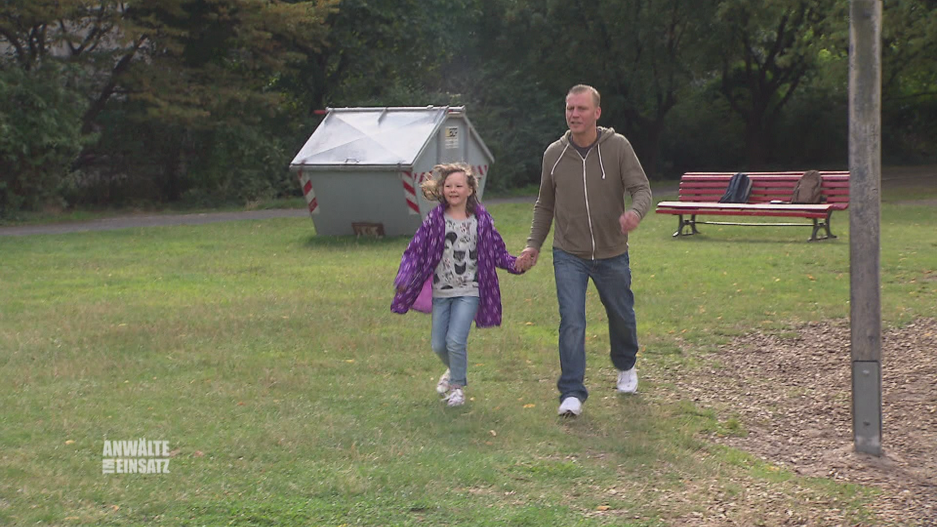 Gefahr auf dem Kinderspielplatz