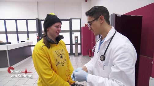 Klinik am Südring Staffel 2018 Folge 1: Dünnes Eis