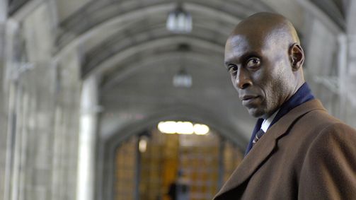 Fringe - Grenzfälle des FBI Fringe - Grenzfälle des FBI Folge 1: Flug 627
