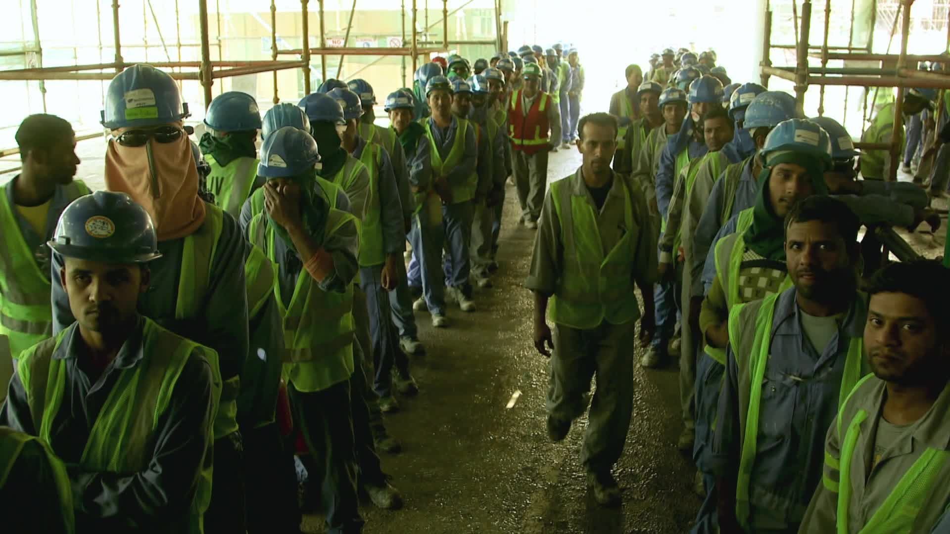 PULS 4 Doku: Sklaven in Österreich - Das Geschäft mit der Ware Mensch