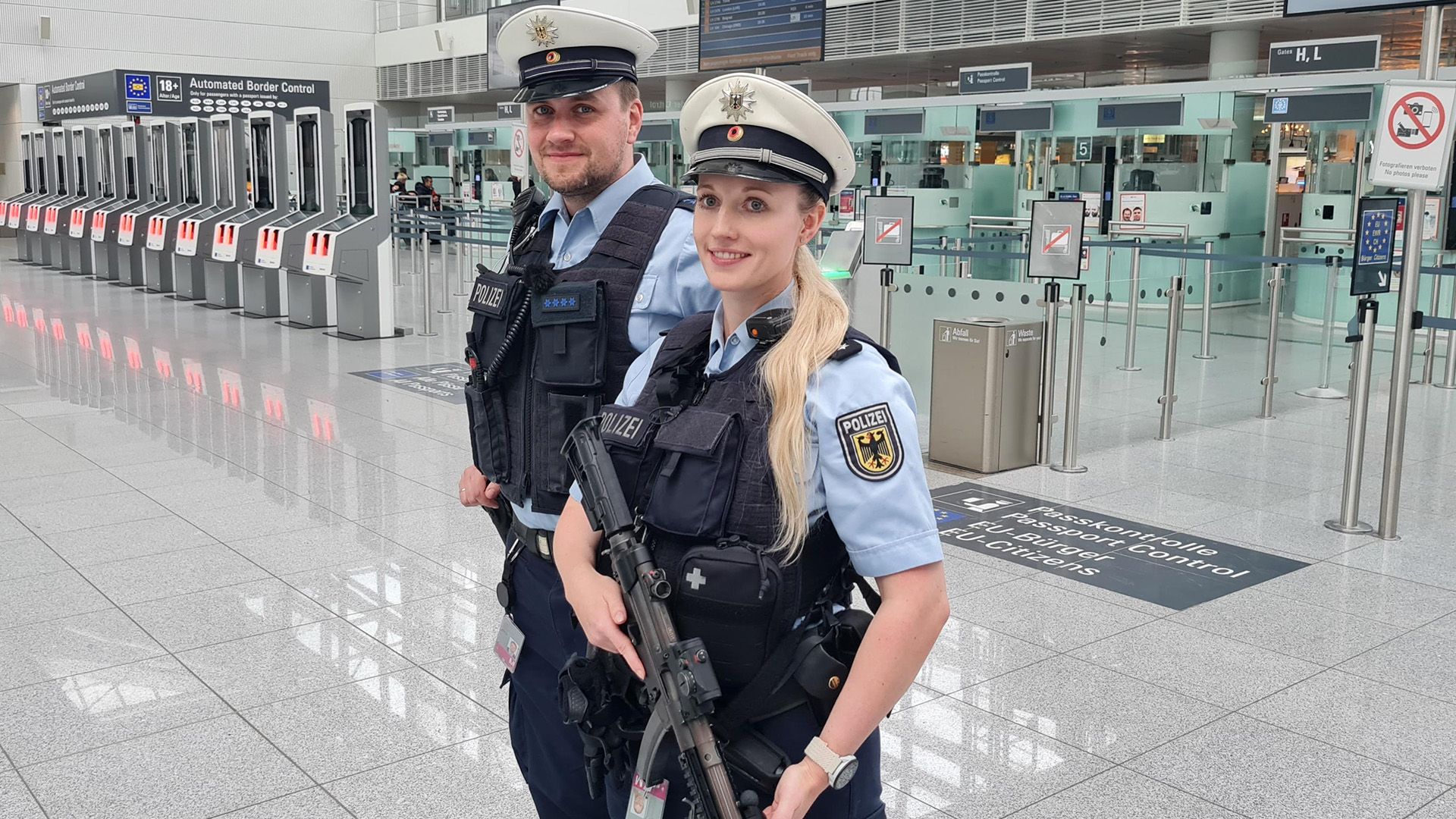 Thema u. a.: Bundespolizei am Flughafen München