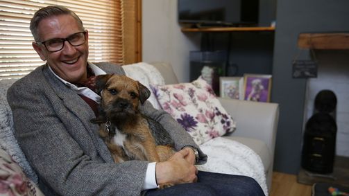 Hunde außer Kontrolle - Ein Coach für alle Felle Hunde außer Kontrolle - Ein Coach für alle Felle Folge 7: Hund gegen Staubsauger