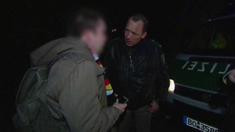 Drogenjunkie räumt im Kaufhaus auf