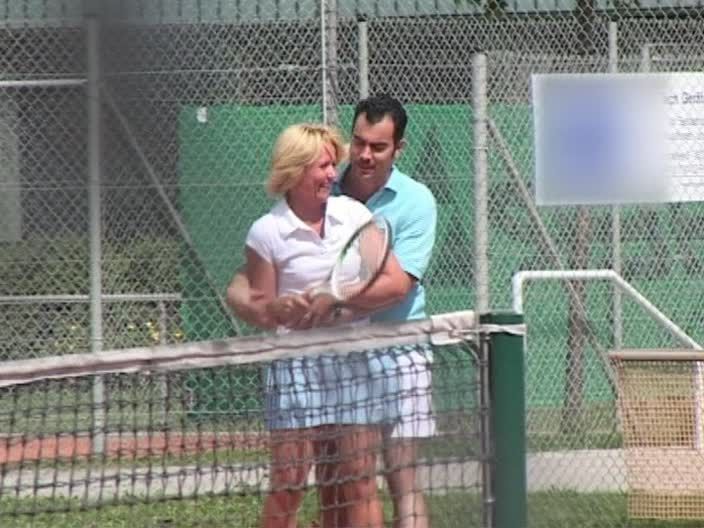 Der sündige Tennislehrer