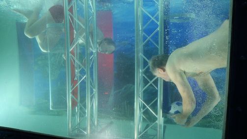 Ran an den Mann Staffel 1 Folge 3: Hält er, was sie verspricht?
