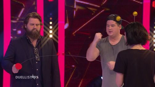 DUELL DER STARS - DIE SAT.1-PROMIARENA Staffel 01 Folge 1: Folge 1
