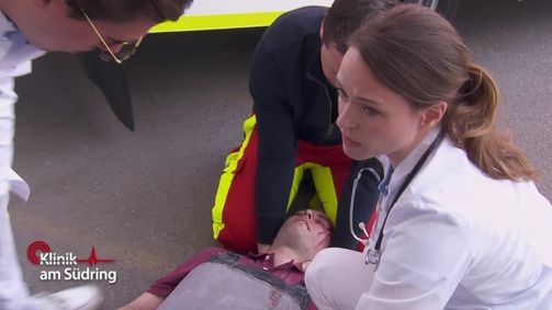 Klinik am Südring Staffel 2016 Folge 189: Der Unbekannte vor der Notaufnahme