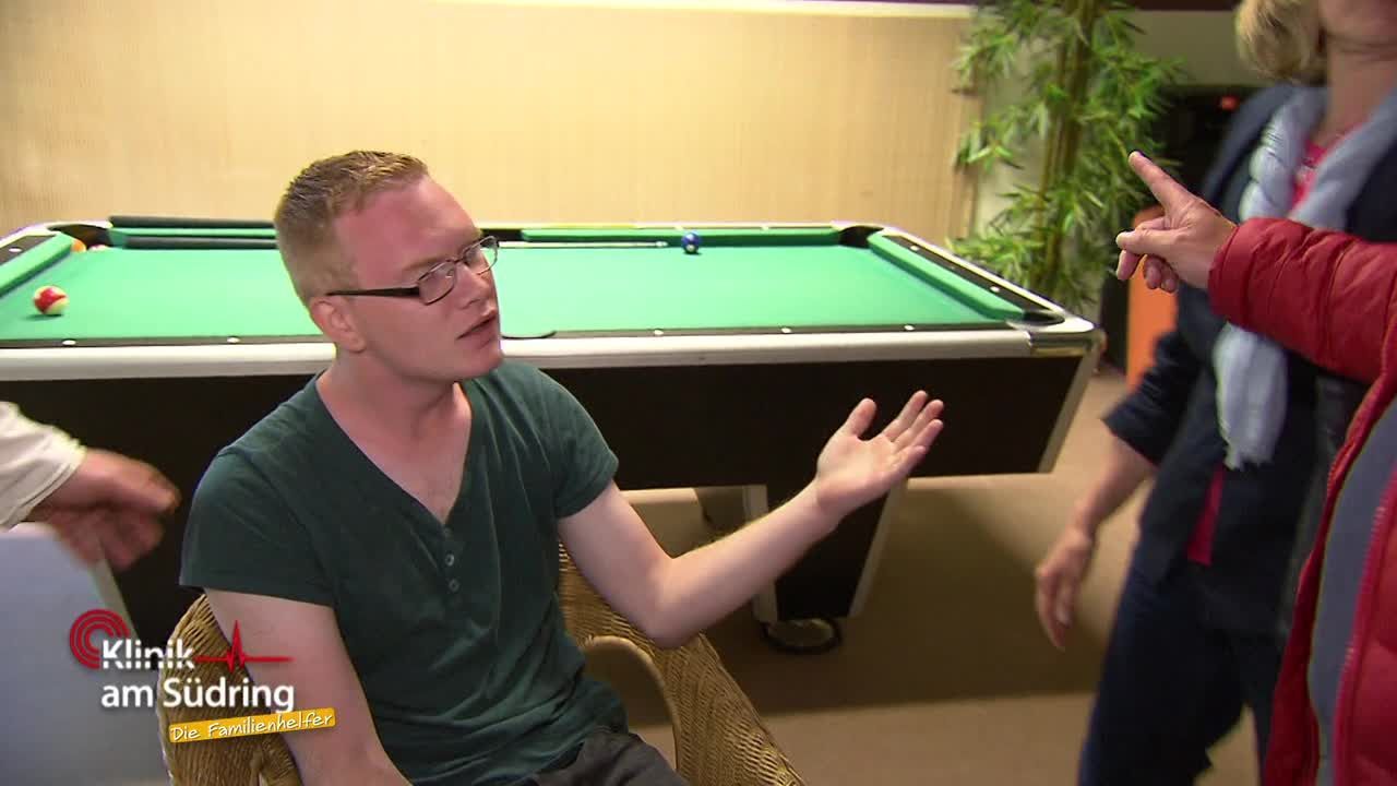 Klinik am Südring - Die Familienhelfer Staffel 1 Folge 13: EISKALTER ENGEL