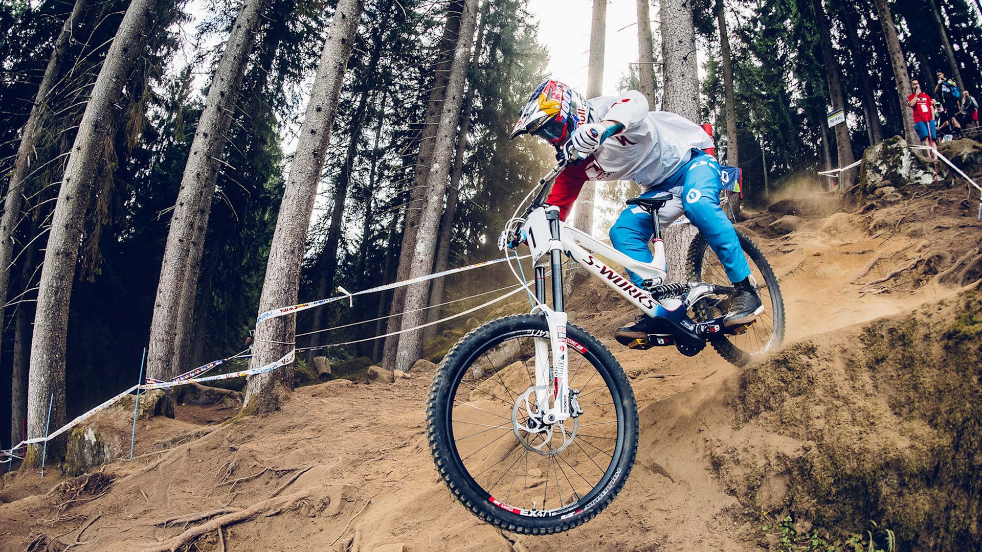 Downhill-MTB-Rennen: Nichts ist sicher