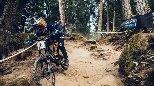 Fast Life Fast Life - 1. Staffel Folge 5: Der One-Hit-Wonder-Fluch
