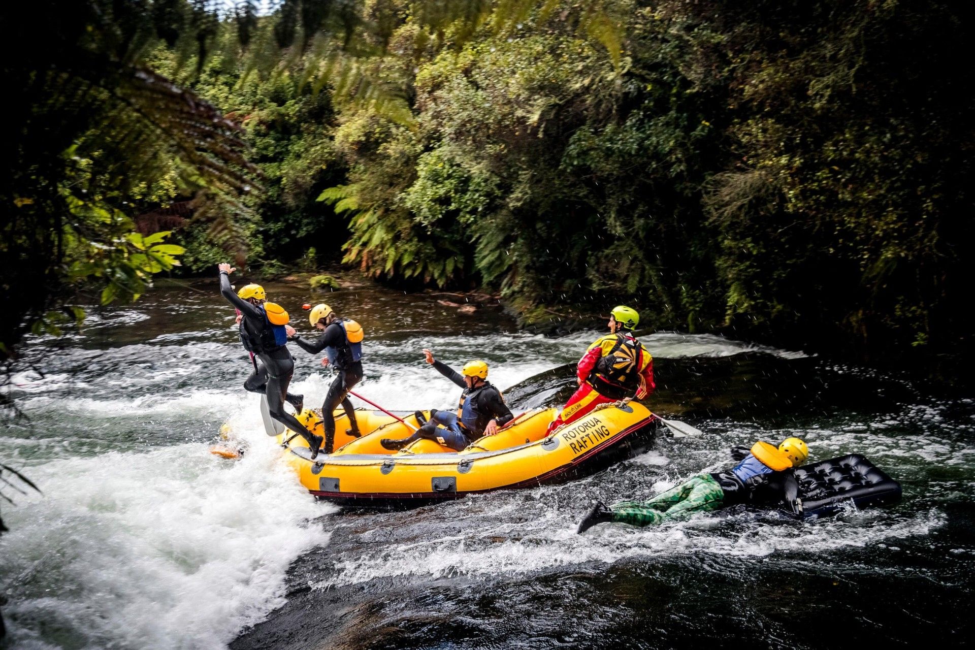 Vom Wildwasser zu den großen Wellen