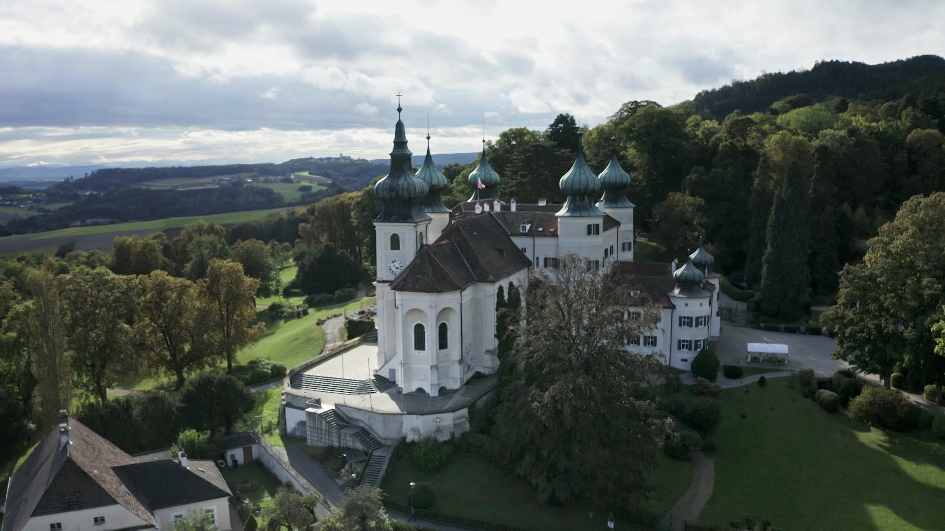 Alte Mauern, junge Geister