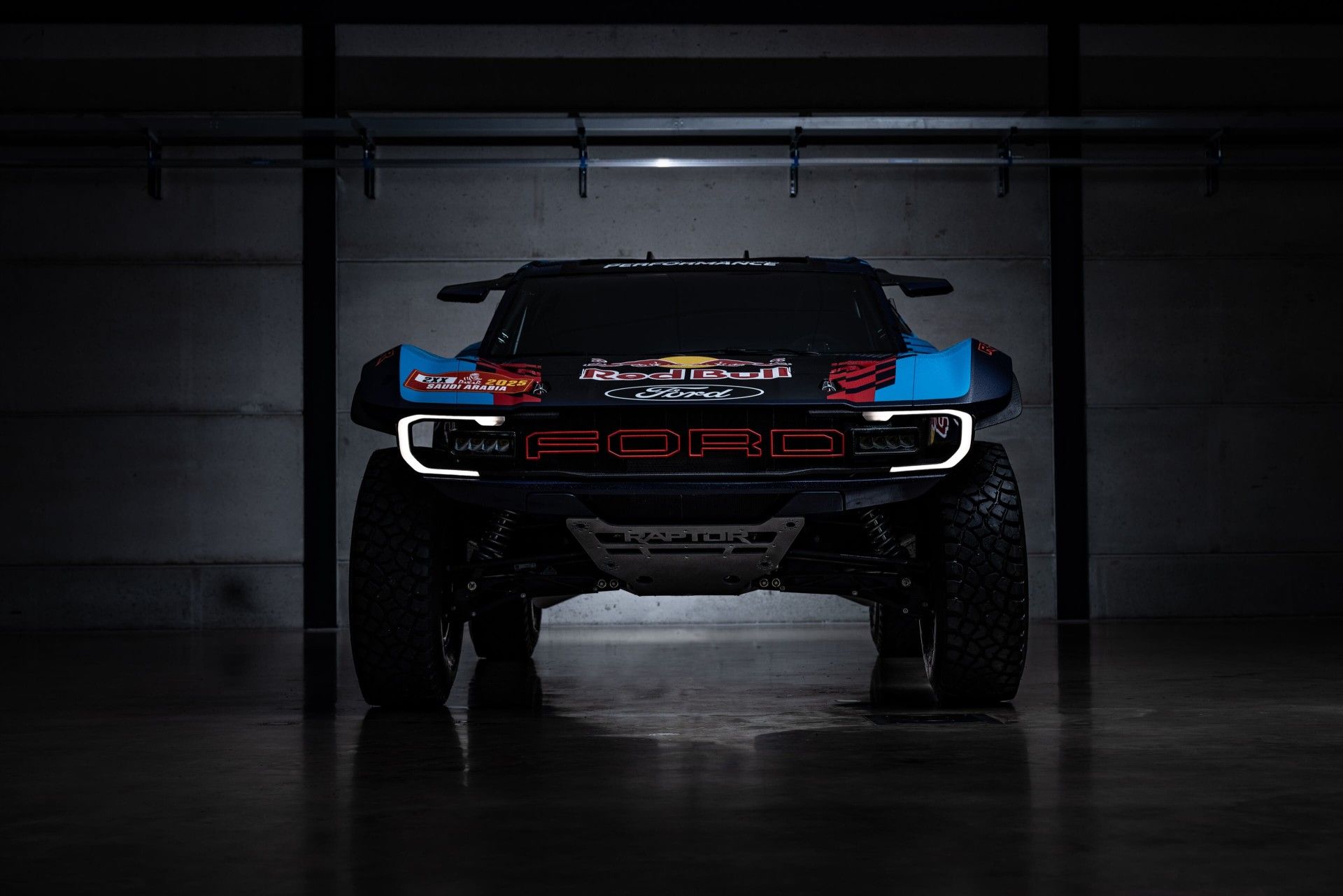 Journey to Dakar S1 E1: Die Entstehung des Raptor T1+