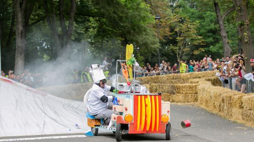 Red Bull Seifenkistenrennen Verrückteste Unfälle – Red Bull Seifenkistenrennen Folge 5: Best of Red Bull Seifenkistenrennen 2018