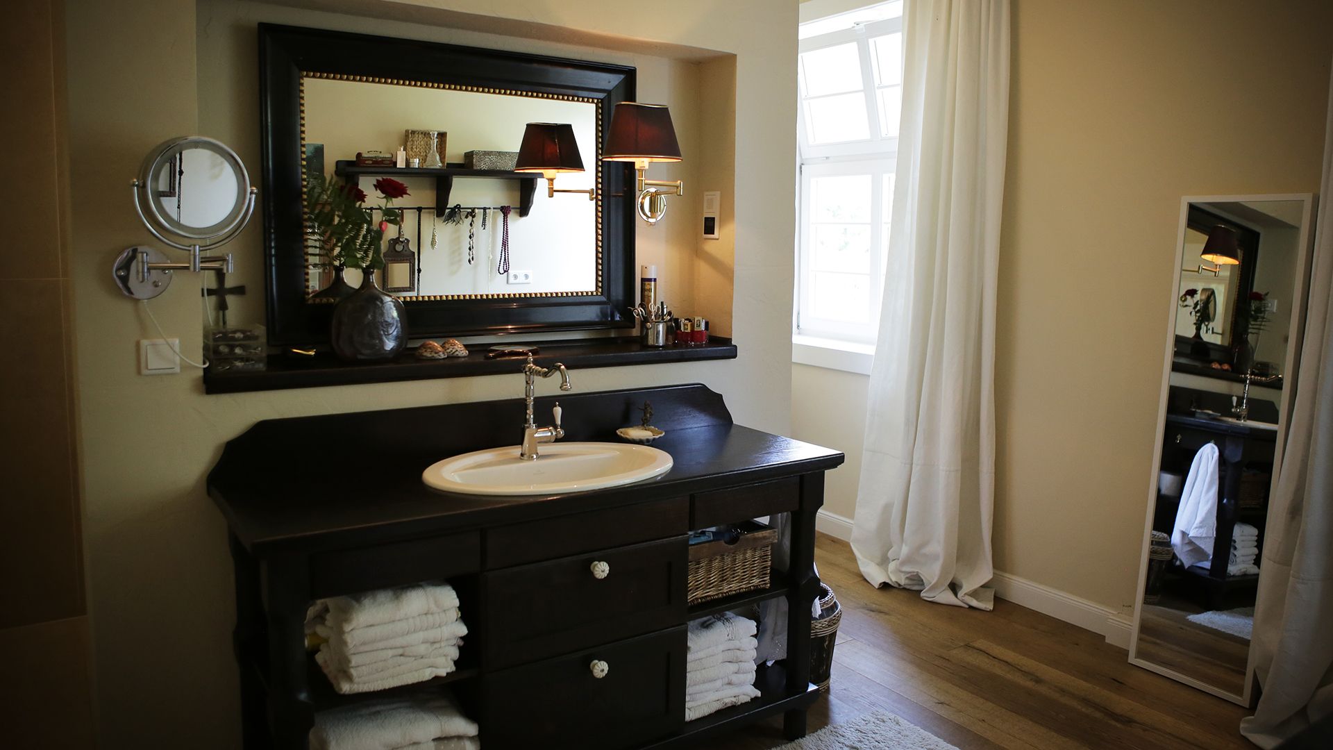 Fachwerk, Flora, Fledermaus