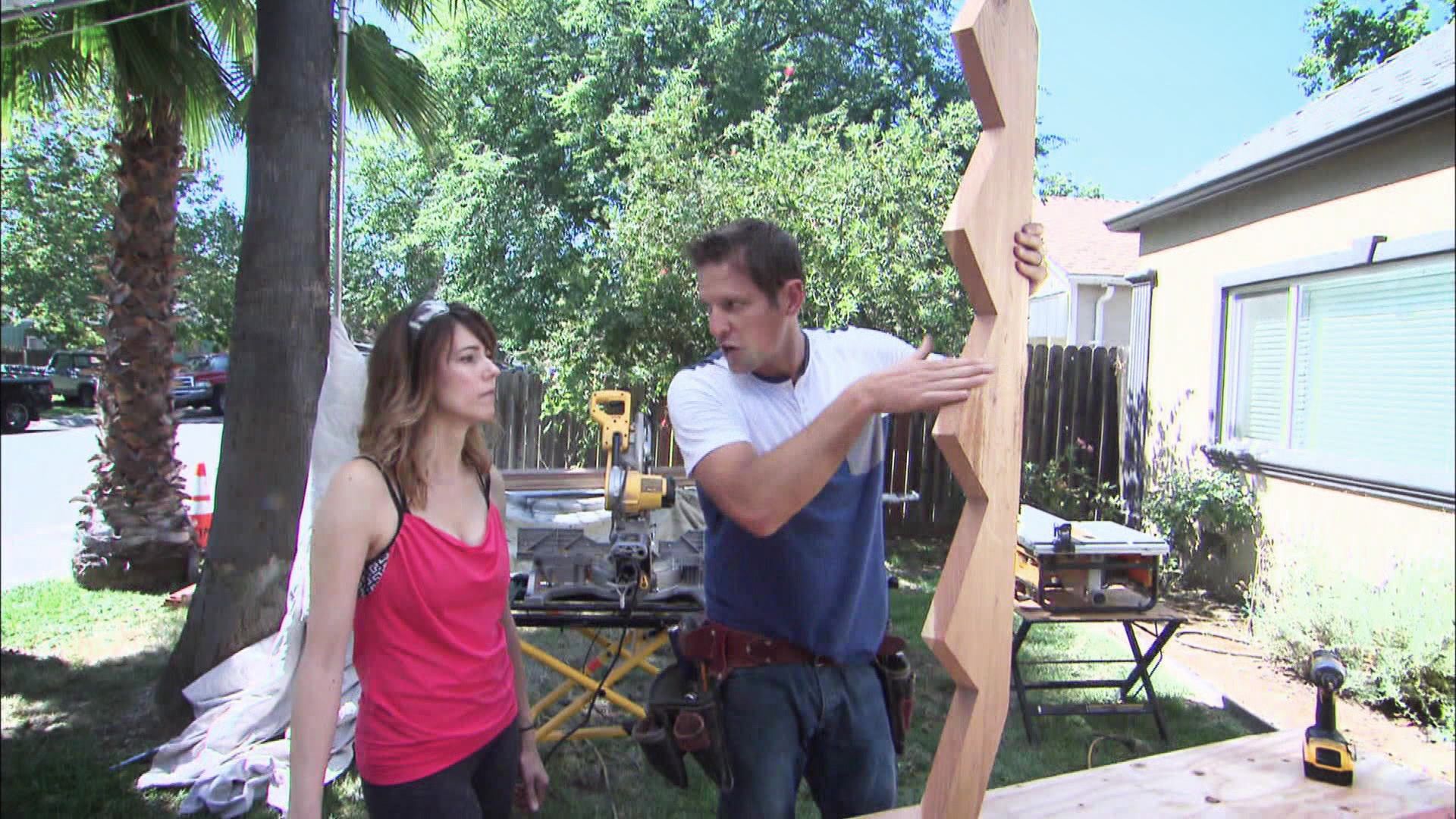 Ein Wohnzimmer im Garten