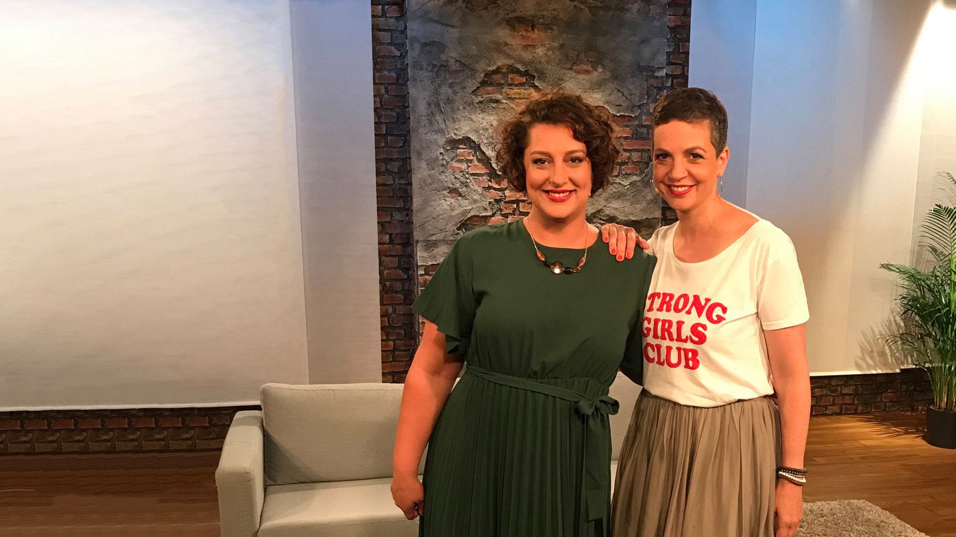 2 Frauen, 2 Brüste