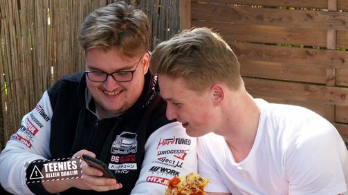 Teenies allein daheim - Das Erziehungsexperiment Staffel 01 Folge 1: Folge 1