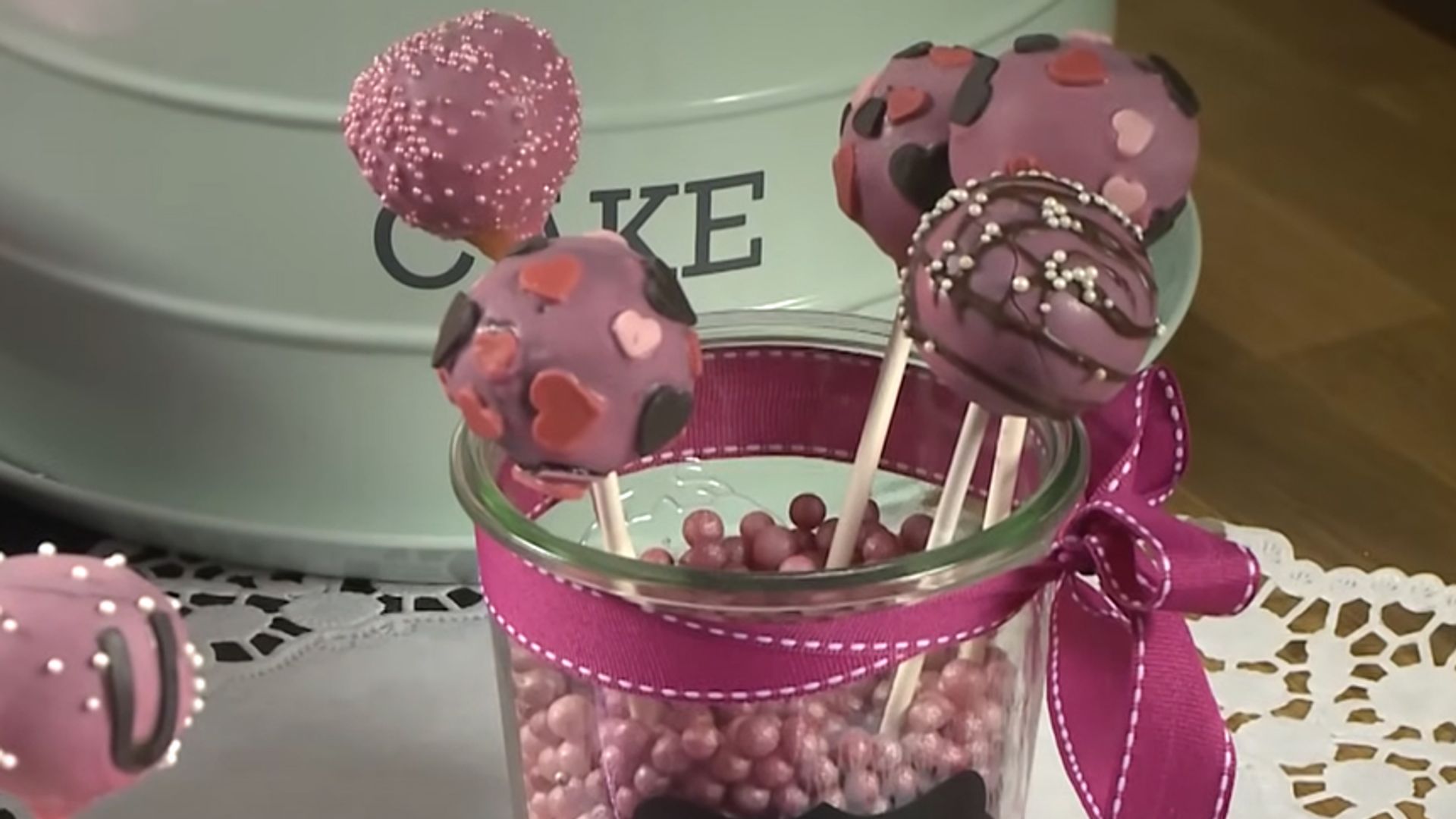 Schokoladen-Cakepops für den Valentinstag