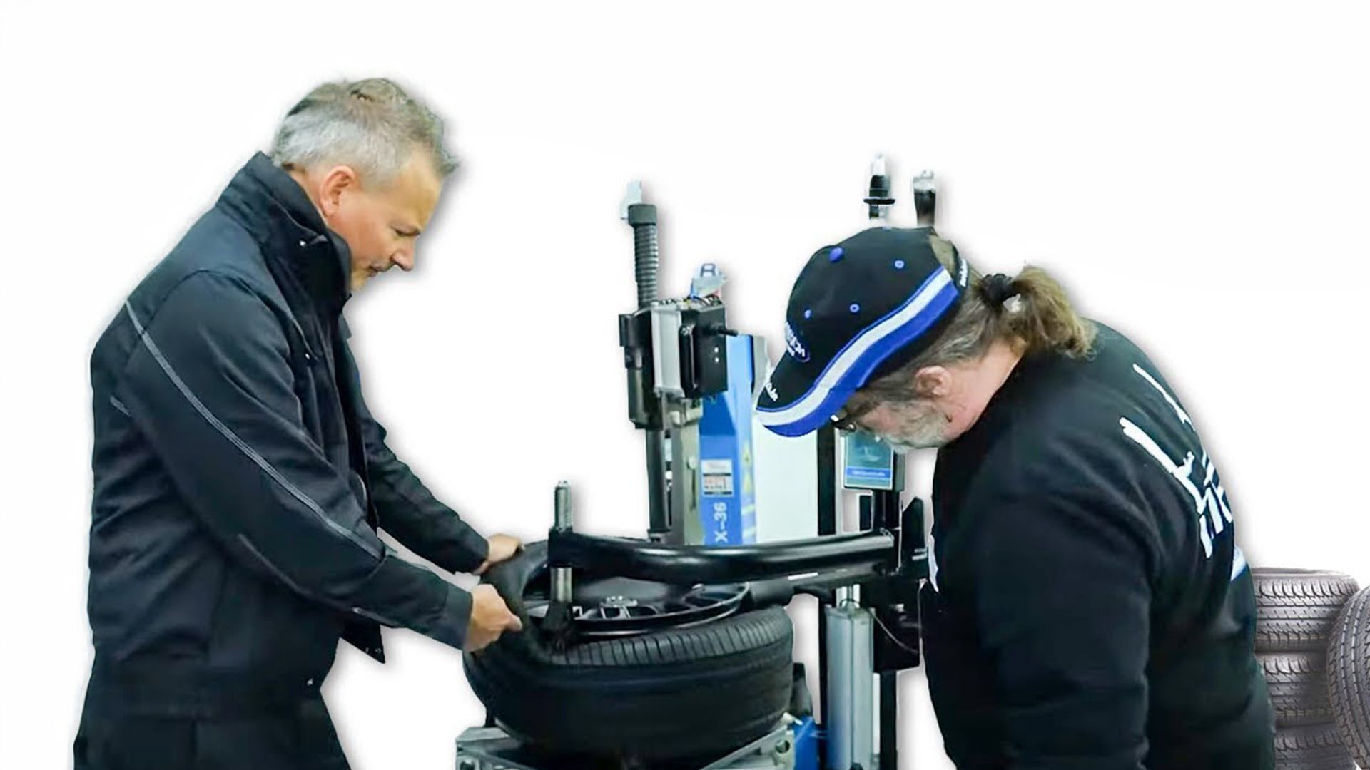 REIFEN SELBER MONTIEREN WIE EIN PROFI - SO EINFACH GEHT MONTAGE & WUCHTEN