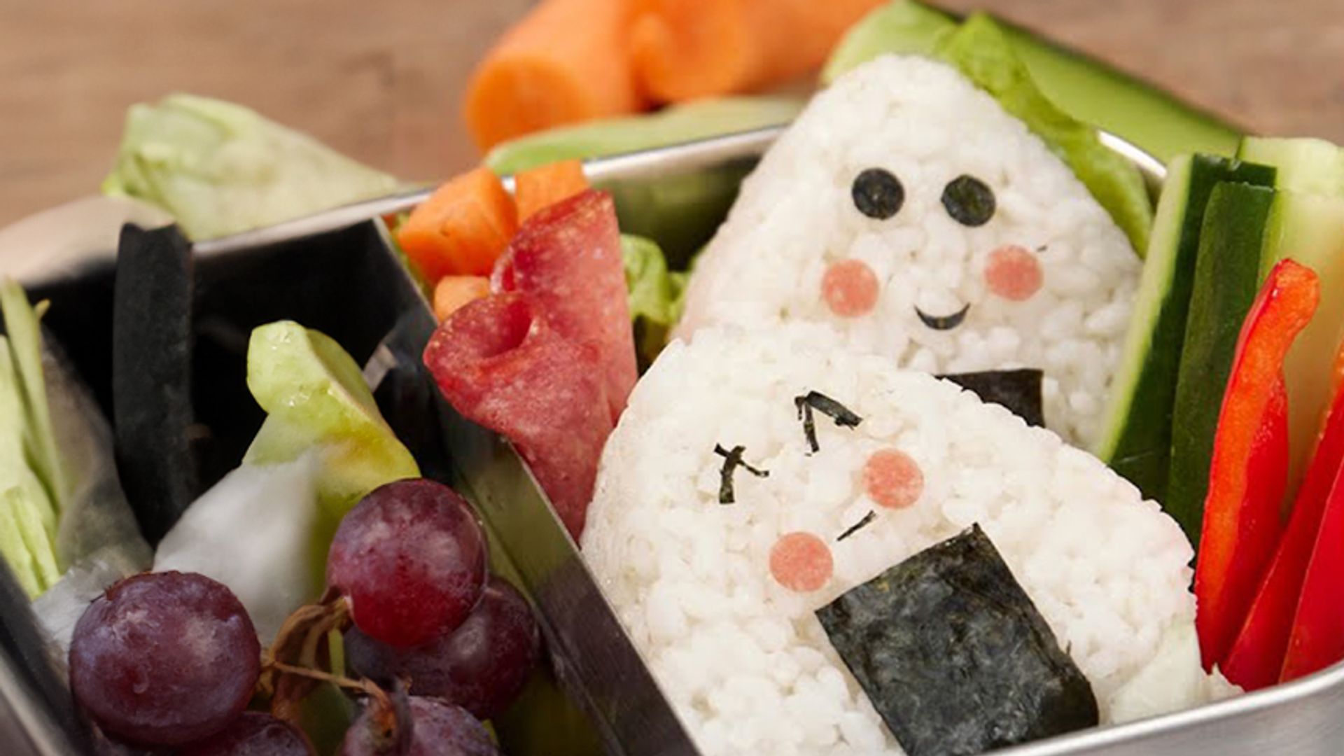 Gefüllte Japanische Reisbällchen - Murats 5 Minuten Onigiri! Bento Box