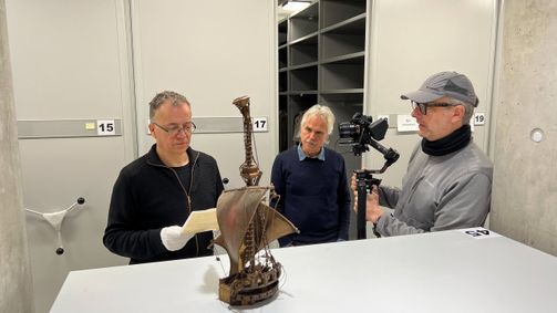 dokFilm: Kunst aus dem Todeslager dokFilm: Kunst aus dem Todeslager Folge 1: Kunst aus dem Todeslager