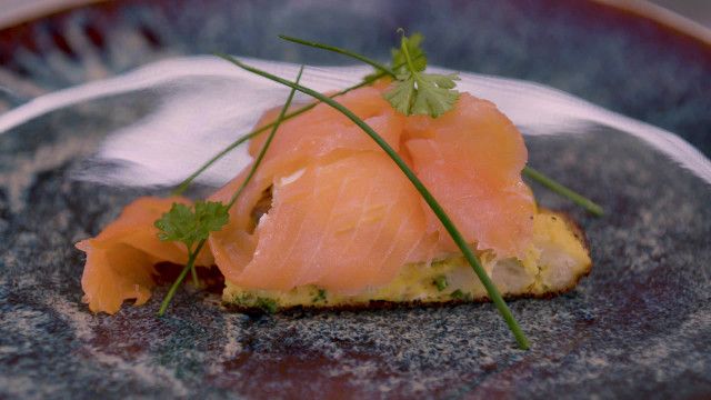 Semmelknödel-Tortilla mit Graved Lachs - 02.04.2024