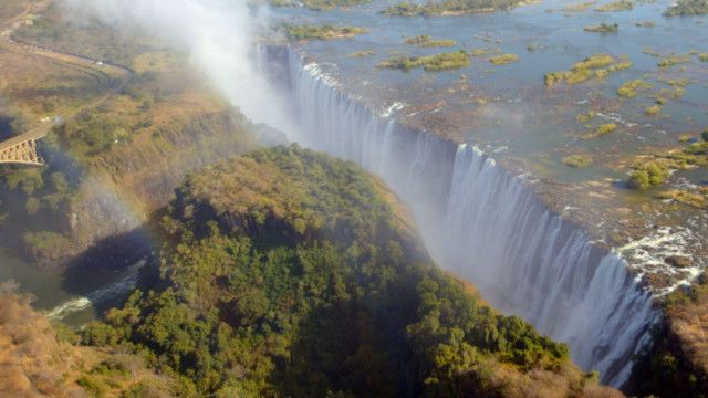 Universum: Afrika von oben (1/3) - Die Kraft des Wassers