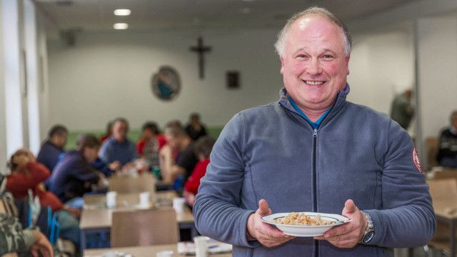 Österreich-Bild: 100 Jahre Caritas Steiermark - Hände reichen für ein gutes Leben