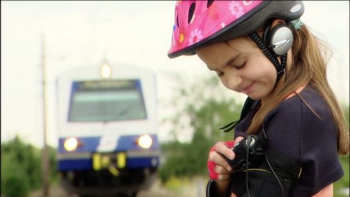 Helmi Helmi Folge 196: Helmi-Kinder-Verkehrs-Club: Schranken-los