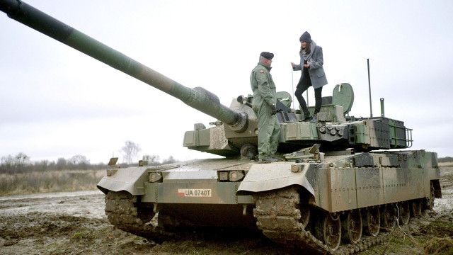 WeltWeit: Aufrüsten für den Frieden. Wie hat uns der Ukrainekrieg verändert?