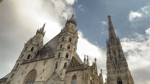 Der Stephansdom im Jahreskreis Der Stephansdom im Jahreskreis Folge 1: Der Stephansdom im Jahreskreis