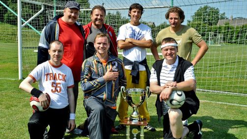 FC Rückpass FC Rückpass Folge 1: FC Rückpass: Gruppenspiel (1/5)