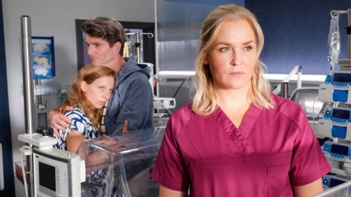 Lena Lorenz: Staffel 11 Lena Lorenz: Staffel 11 Folge 2: Lena Lorenz: Gefährliche Liebe (2/5)