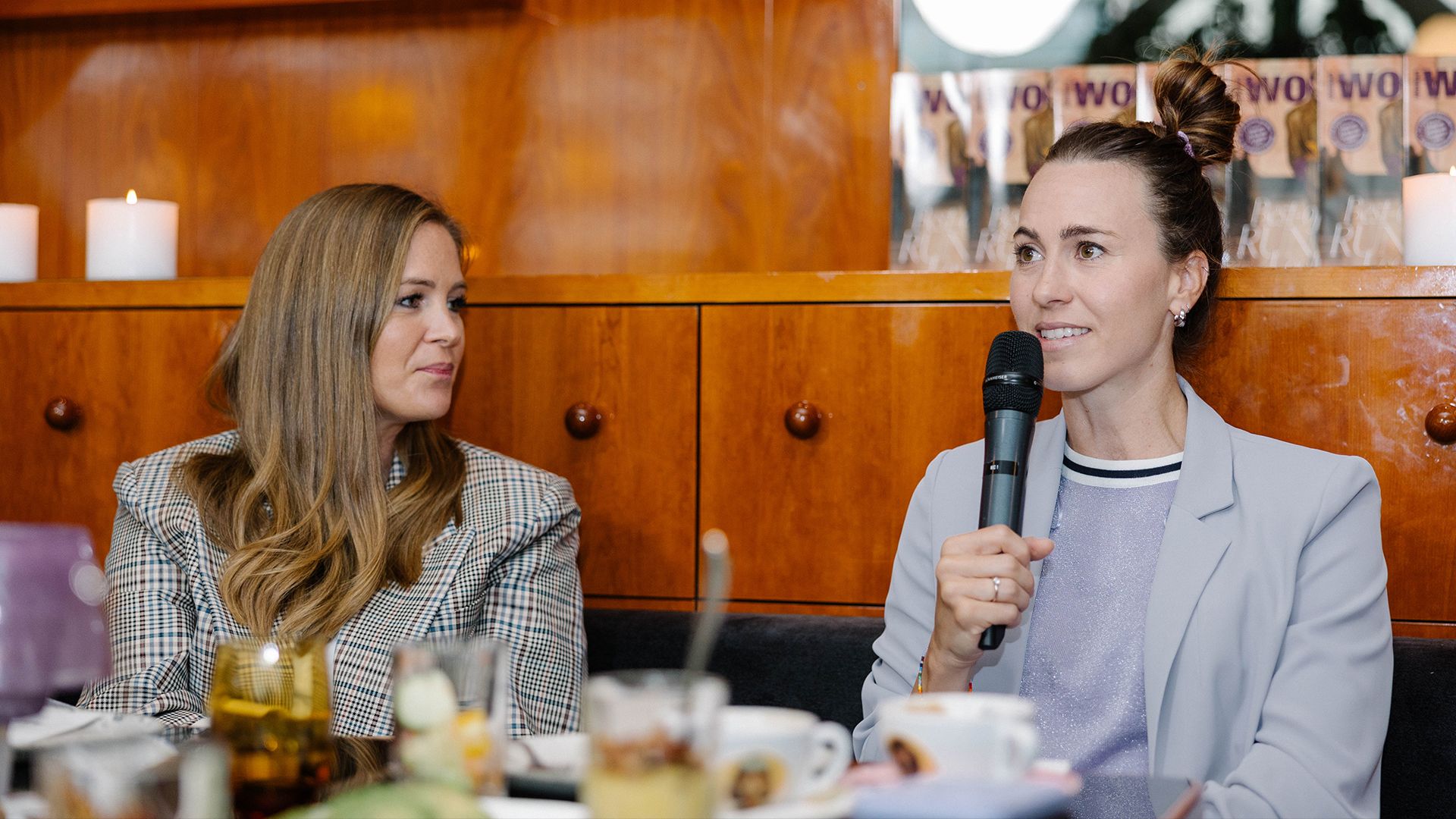 WOMAN ELEVATE Circle mit Viktoria Schnaderbeck