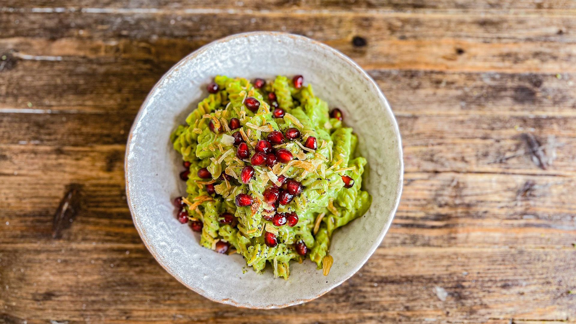 Cremige Brokkoli-Erbsen Pasta