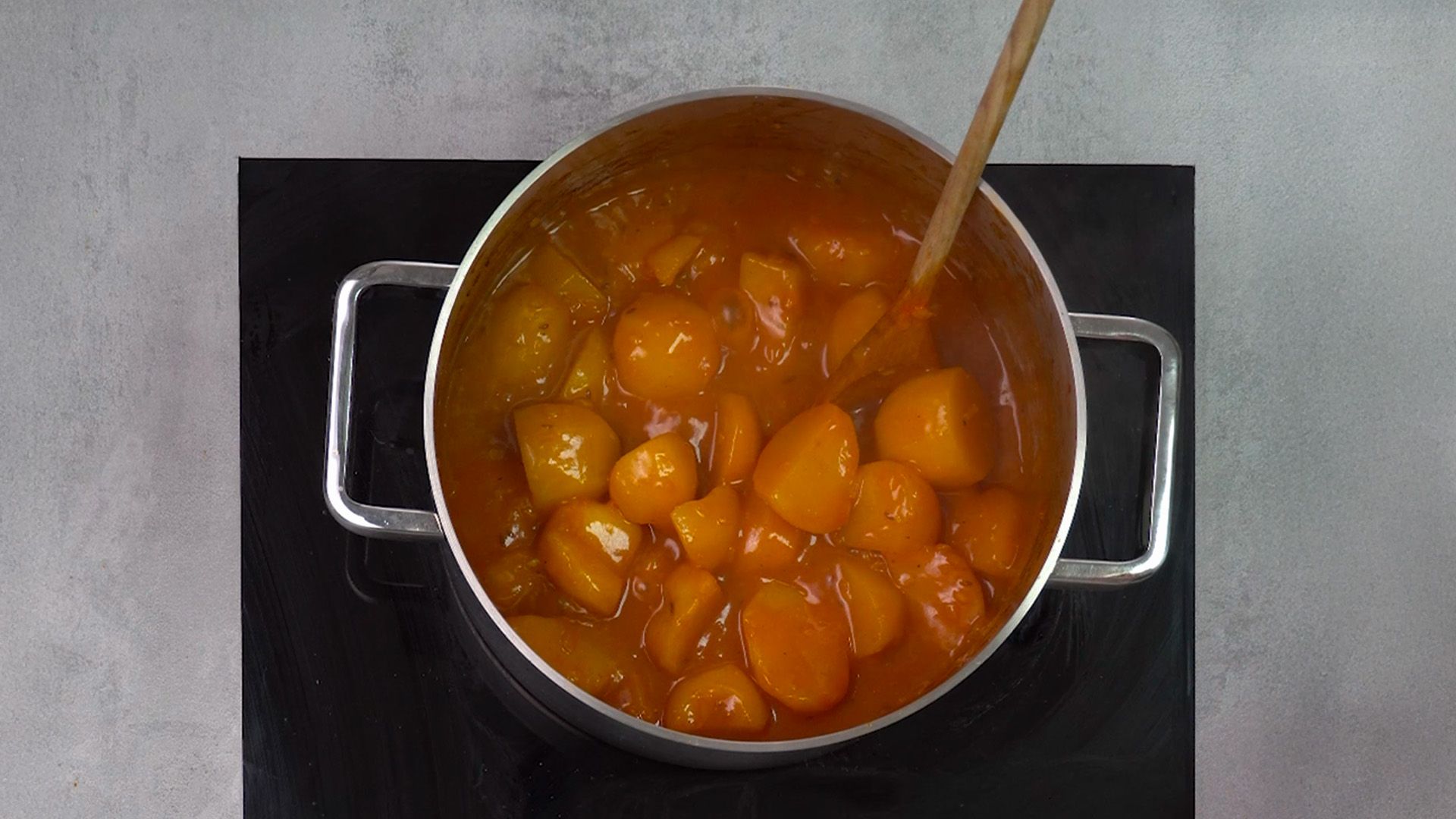 Tiroler Kartoffelgulasch, Omas Klassiker