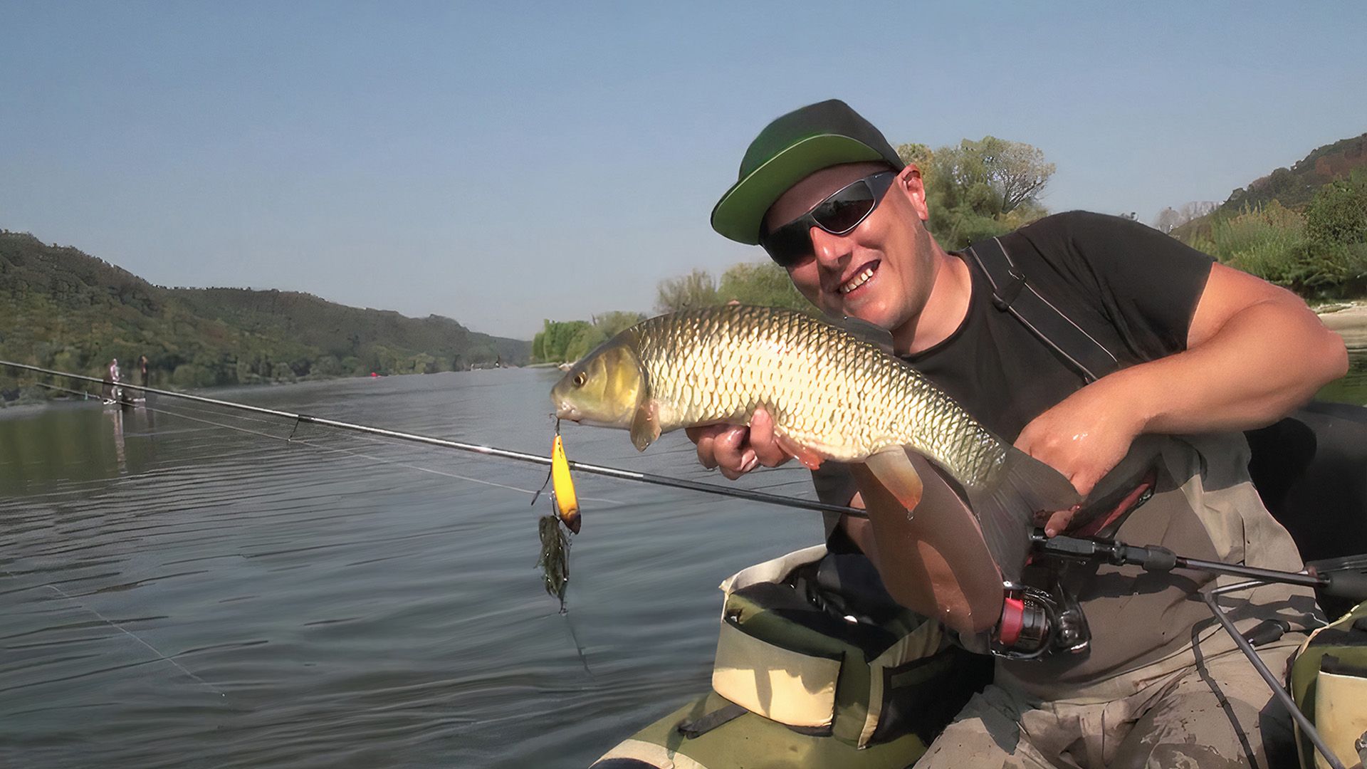 The Drift - mit dem Belly Boat auf Rapfen und Döbel im Fluss