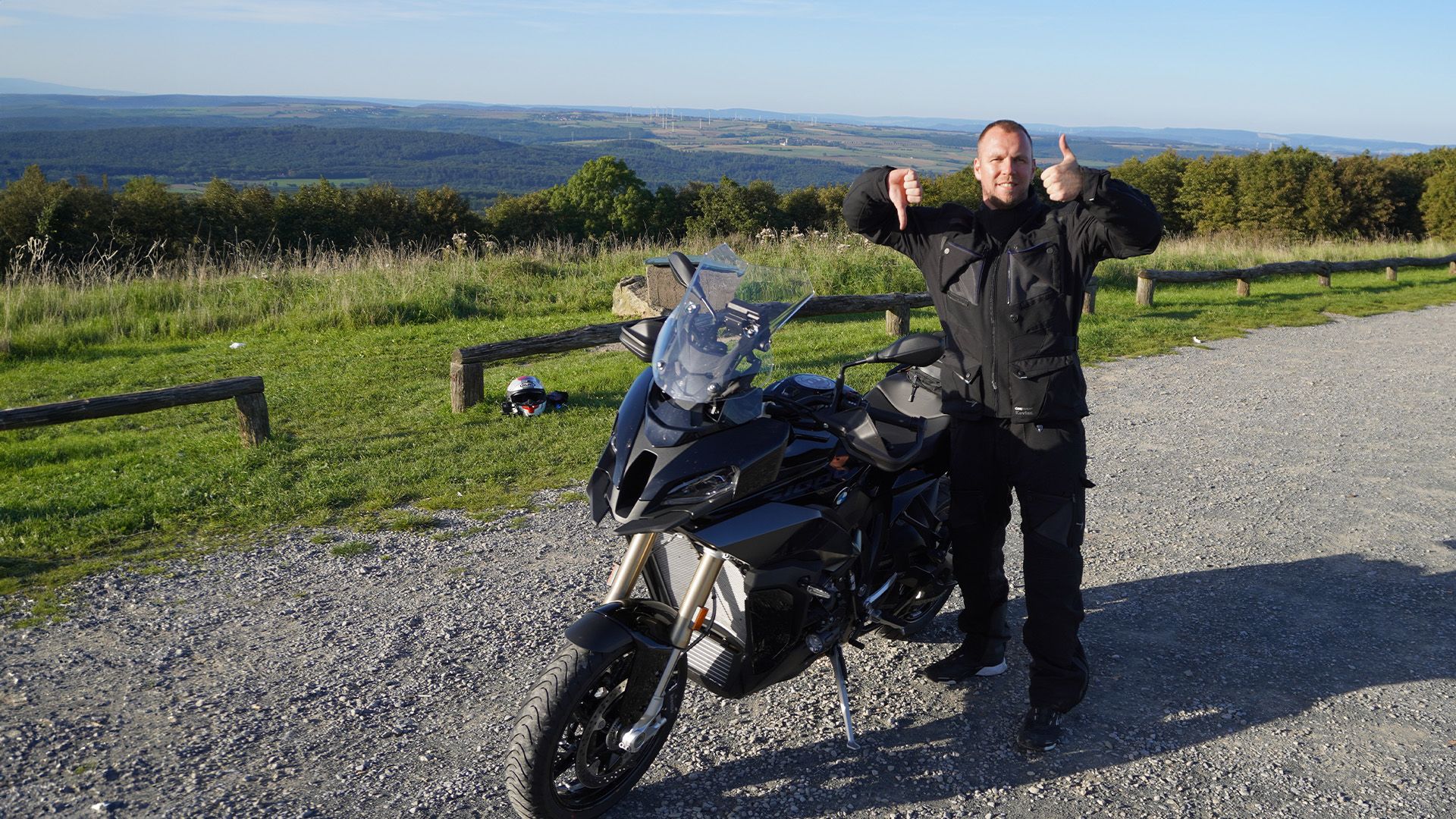 Steffinger: Motorradtest - BMW S1000XR