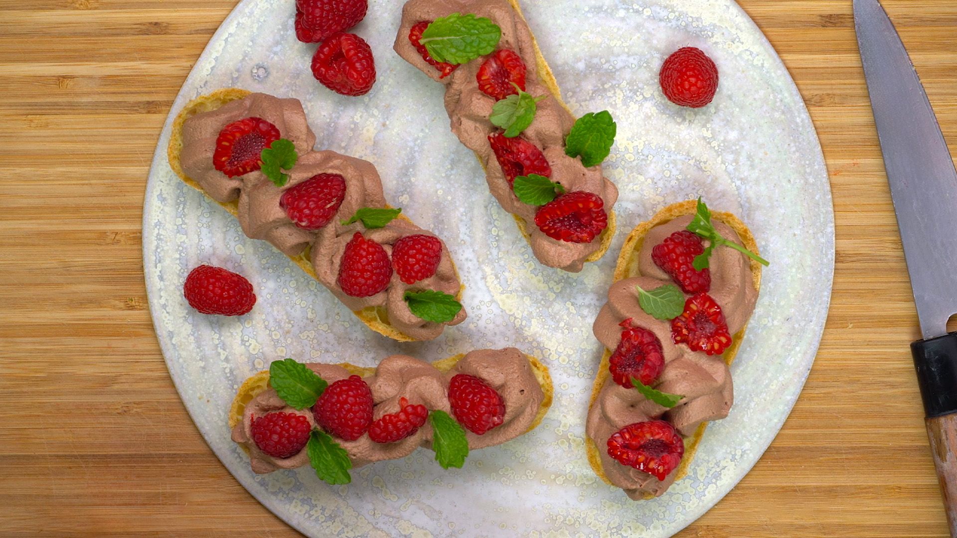 Eclairs mit blitzschneller Schokoladensahne