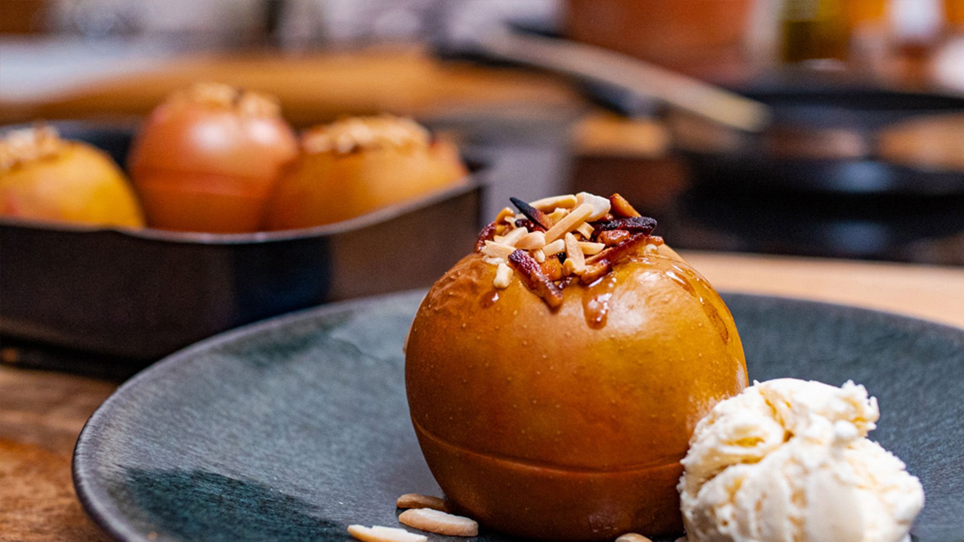 Einfaches Bratapfel Rezept für den Winter!