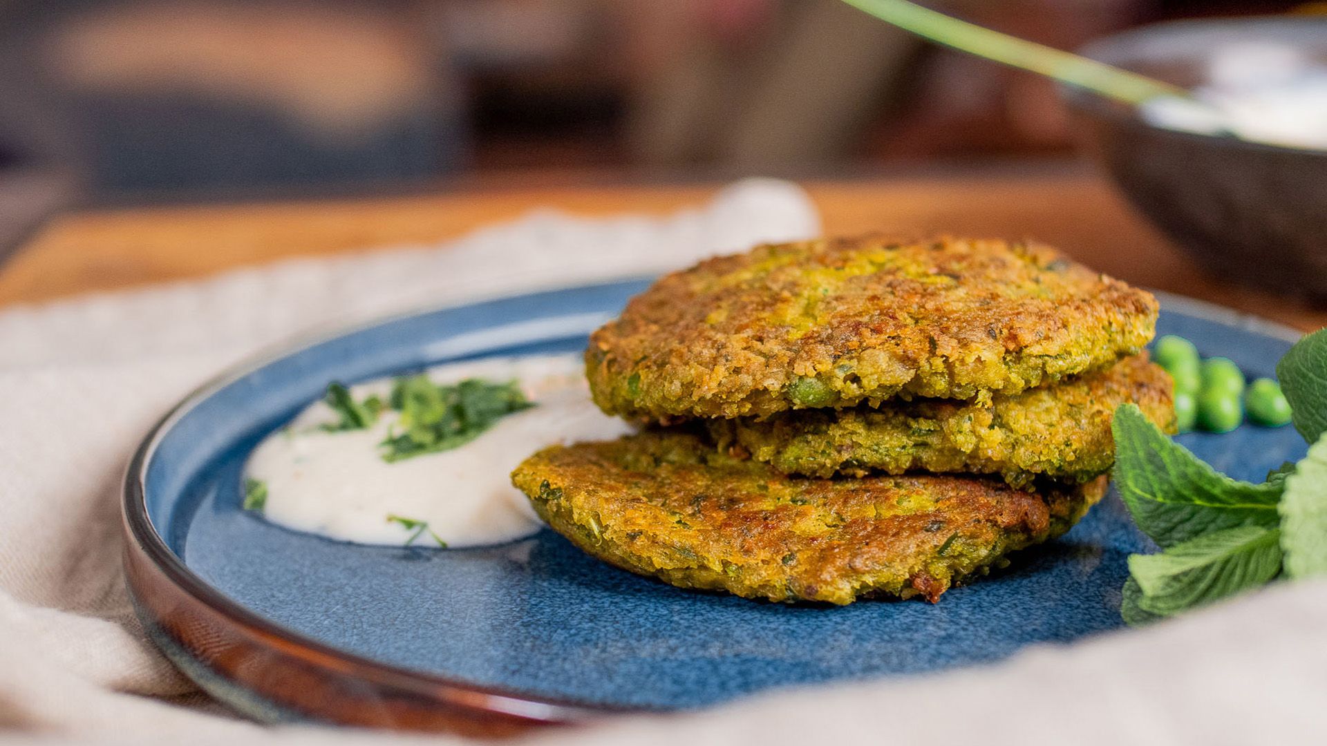 Knusprige Erbsentaler