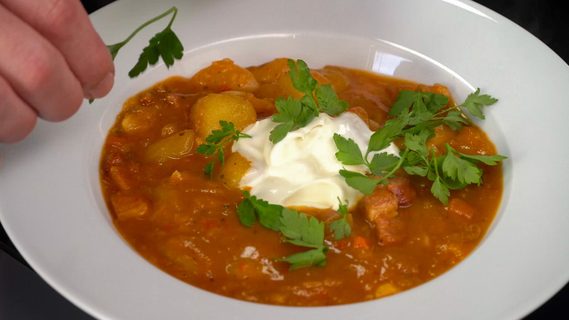 Klassische Bohnensuppe, perfekt für die kalten Tage