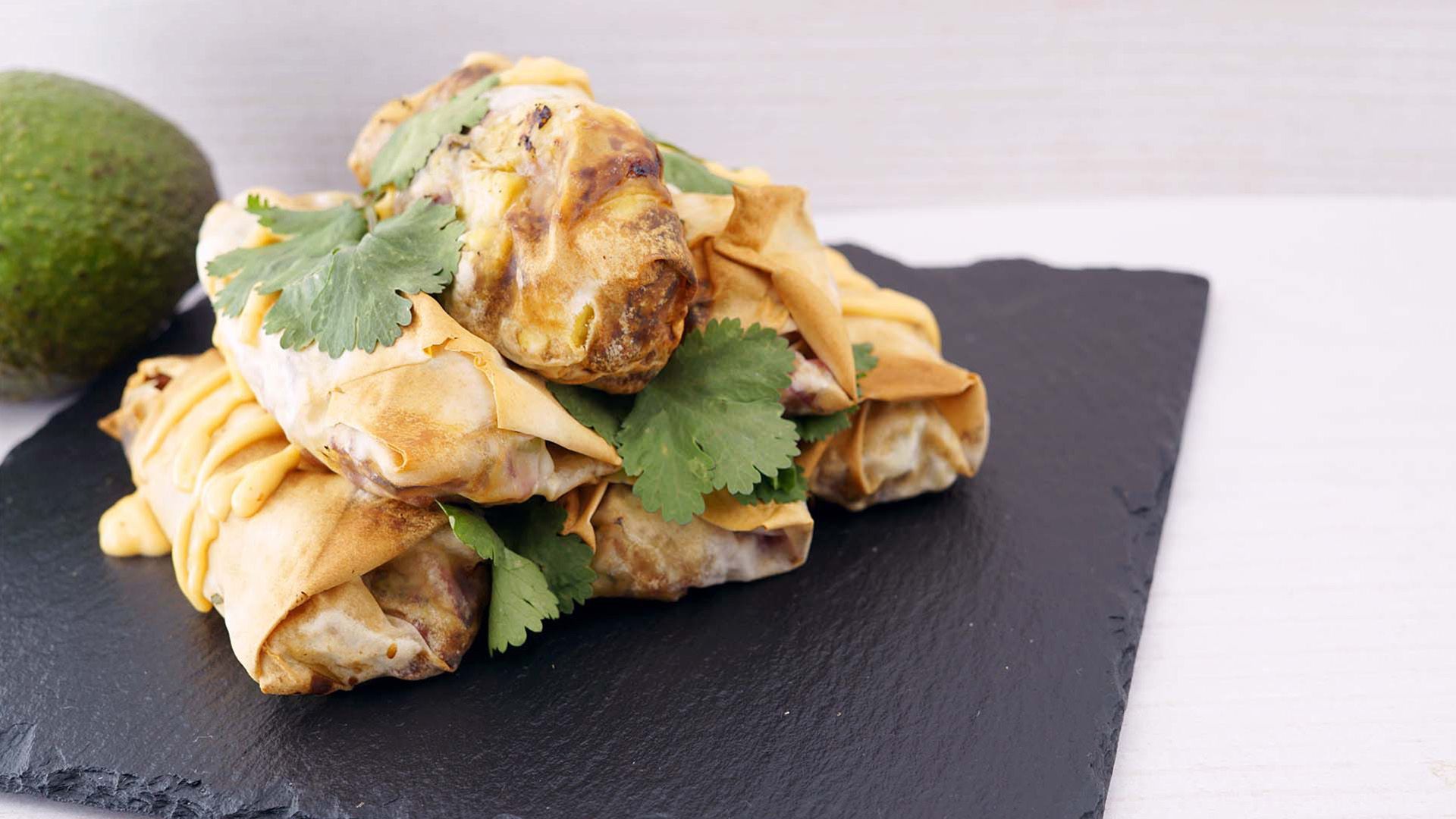 Avocado-Frühlingsrollen