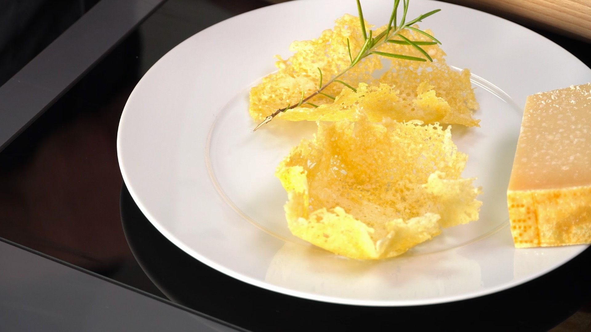 Parmesan Körbchen / Hippe